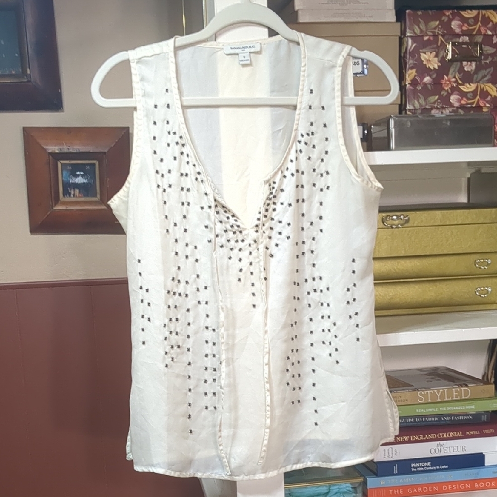 Banana Republic Ivory Embellished Beaded Blouse Tank Top - Picture 1 of 5